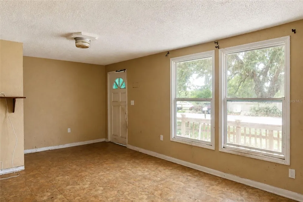 1208 CHERRY LANE Lakeland, FL 33811