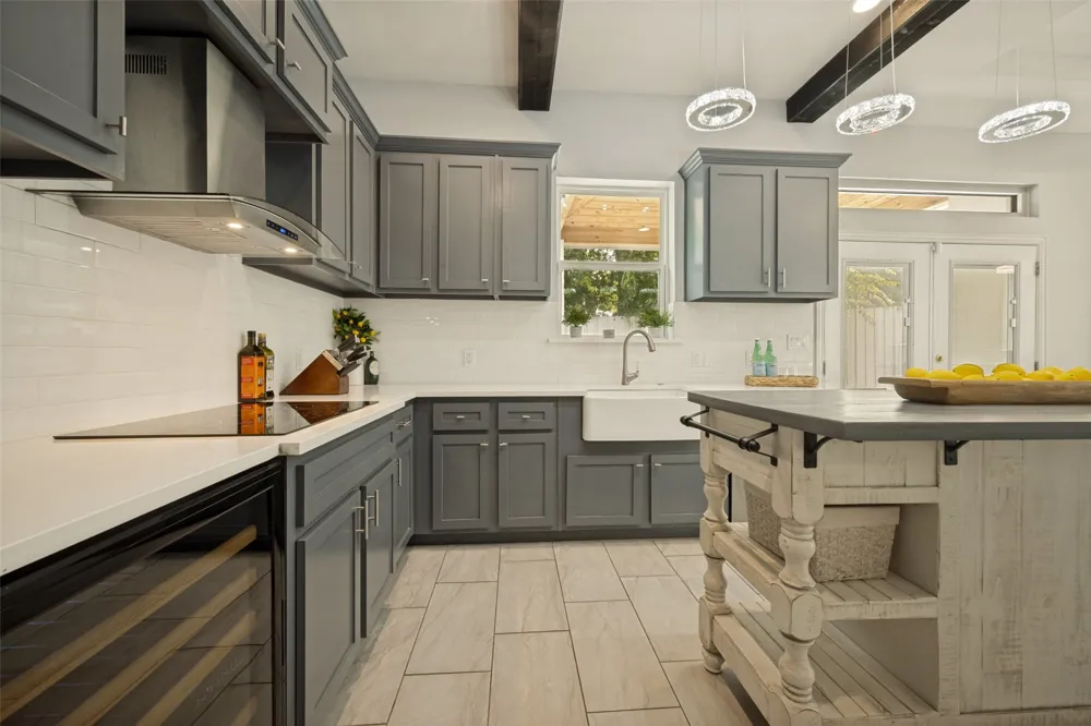110 Cedar Lane Roanoke, TX 76262