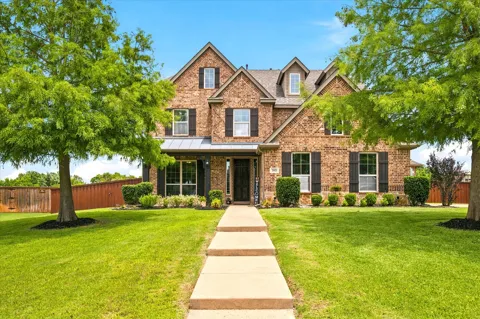 312 Waterford Lane