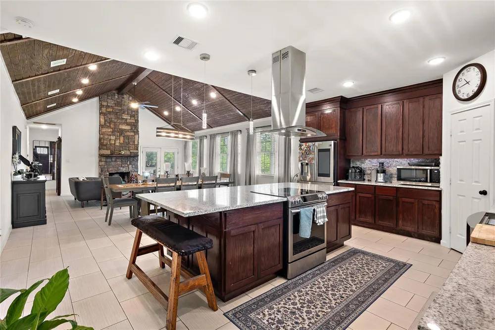 625 Pittman Road Richmond, TX 77469