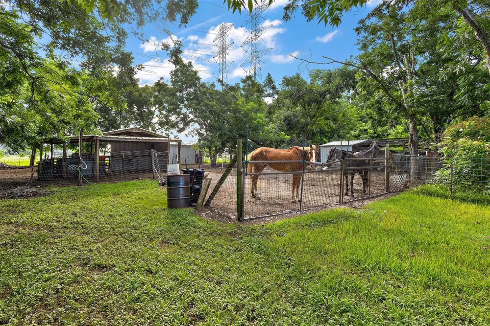 625 Pittman Road Richmond, TX 77469