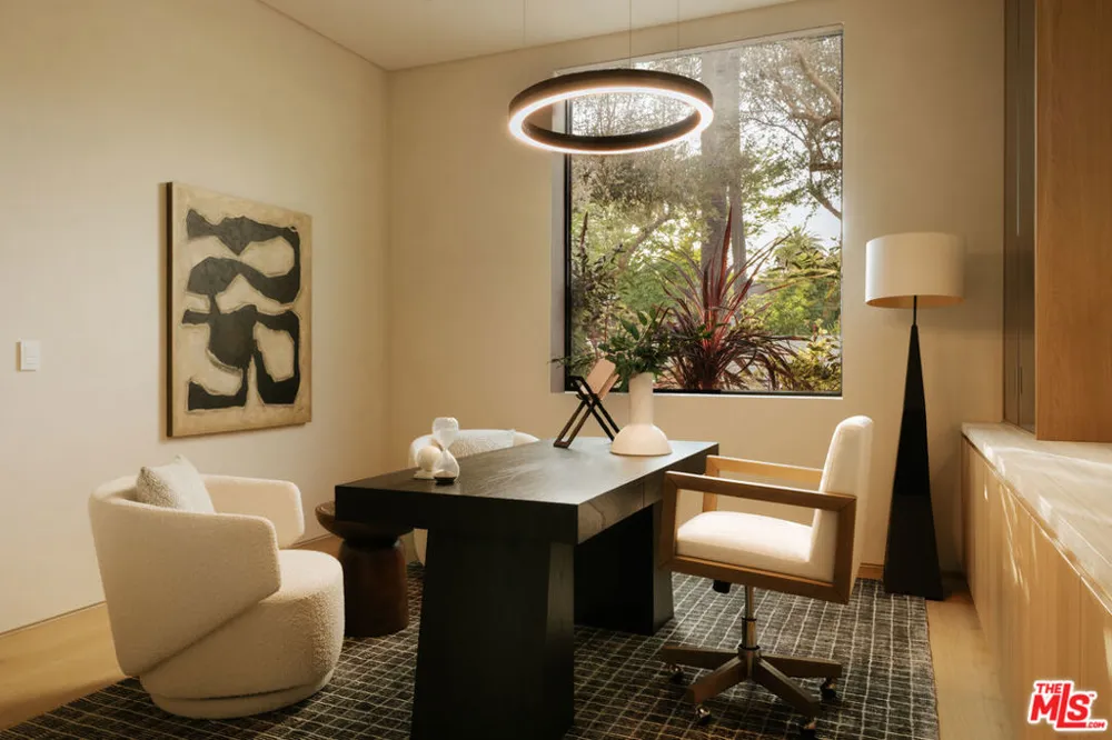 528 Marguerita Avenue Santa Monica, CA 90402