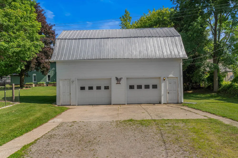 5388 Beecher Road Osseo, MI 49266