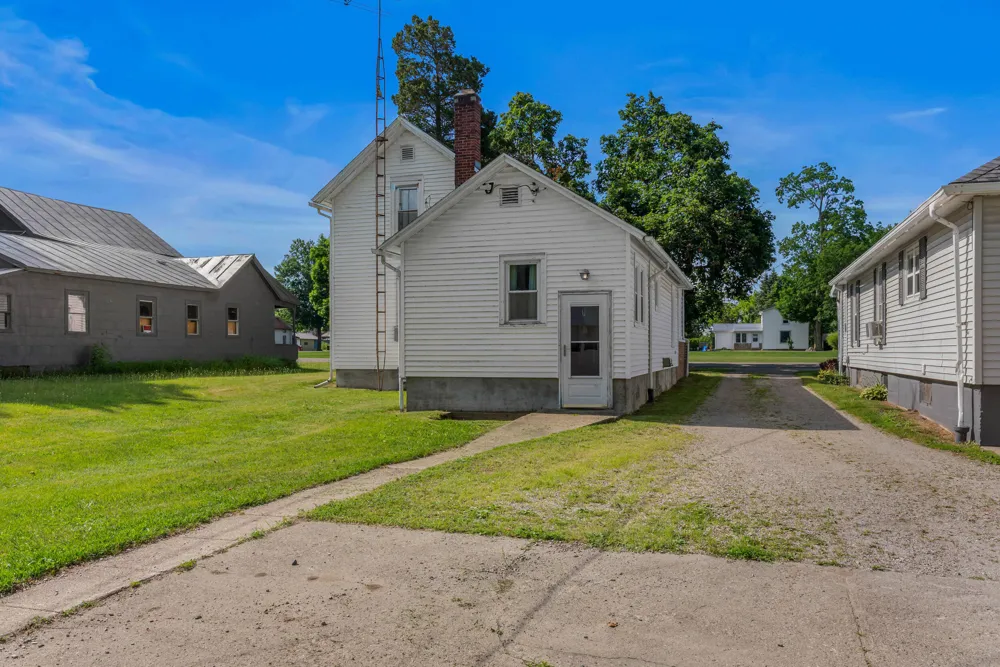 5388 Beecher Road Osseo, MI 49266