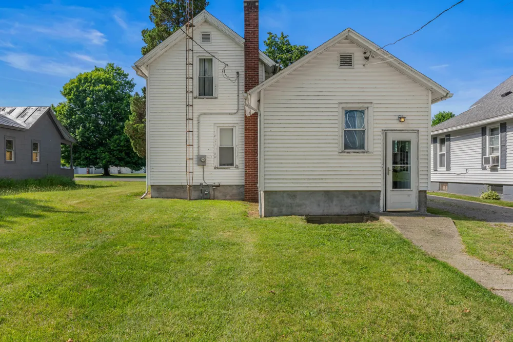5388 Beecher Road Osseo, MI 49266