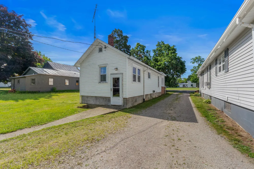 5388 Beecher Road Osseo, MI 49266