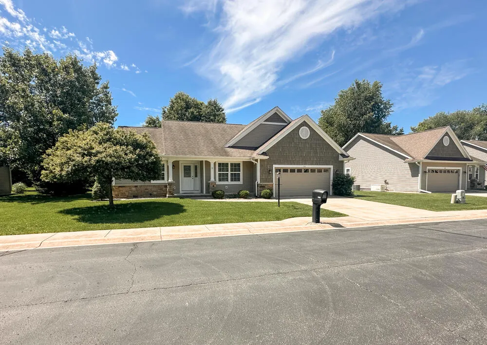 1130 Coral Springs Drive Portage City, MI 49002