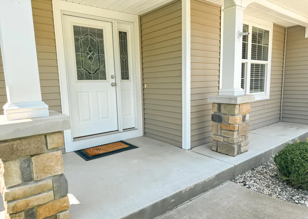 1130 Coral Springs Drive Portage City, MI 49002