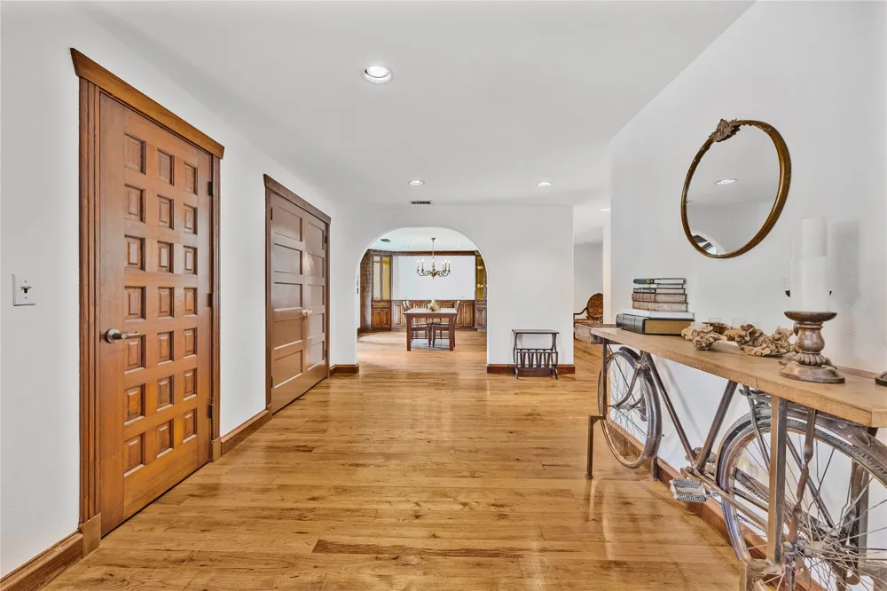 15805 Buddy Avenue Volente, TX 78641