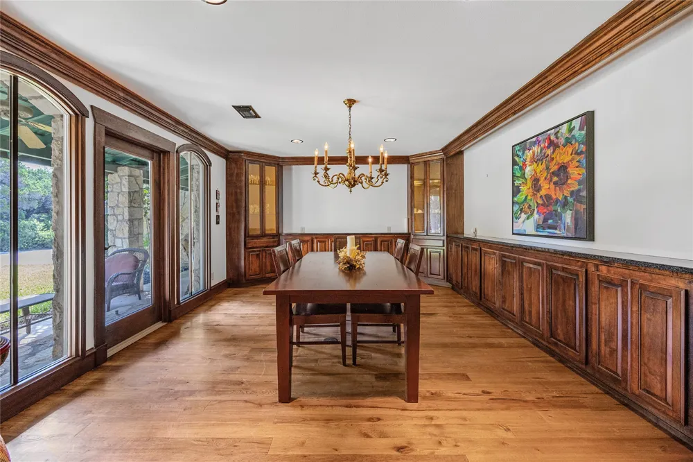 15805 Buddy Avenue Volente, TX 78641