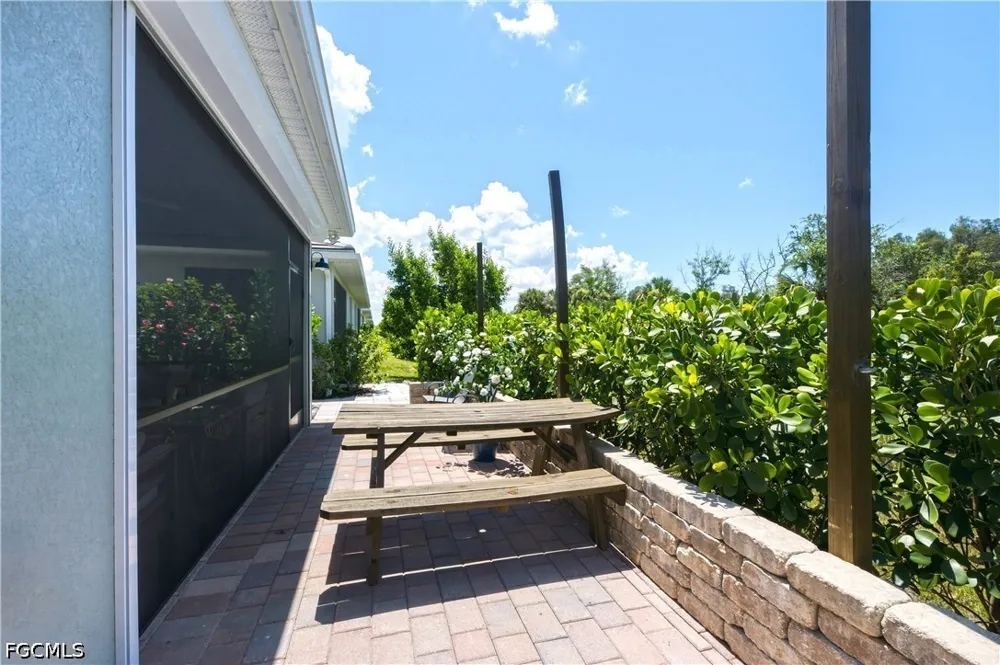 Enbrook Loop Naples, FL 34114