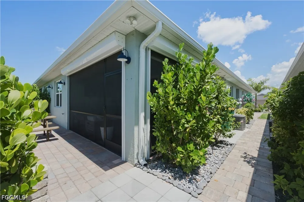 Enbrook Loop Naples, FL 34114