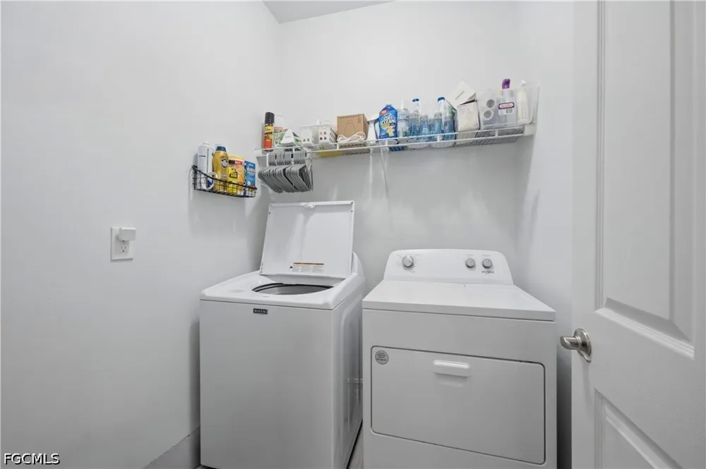 Enbrook Loop Naples, FL 34114