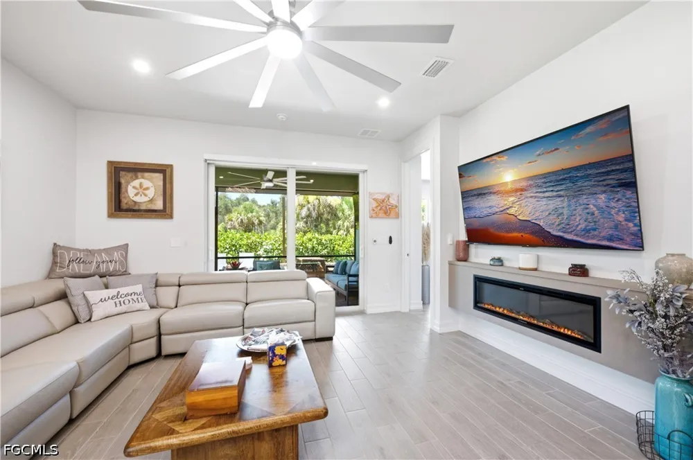 Enbrook Loop Naples, FL 34114