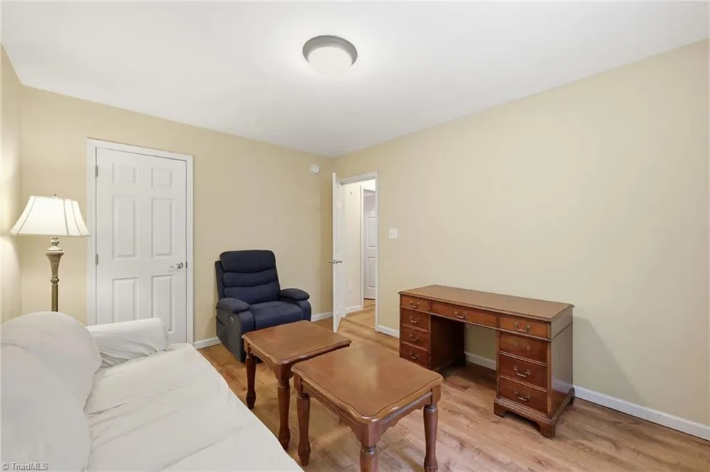 212 Lakeview Drive Pelham, NC 27311