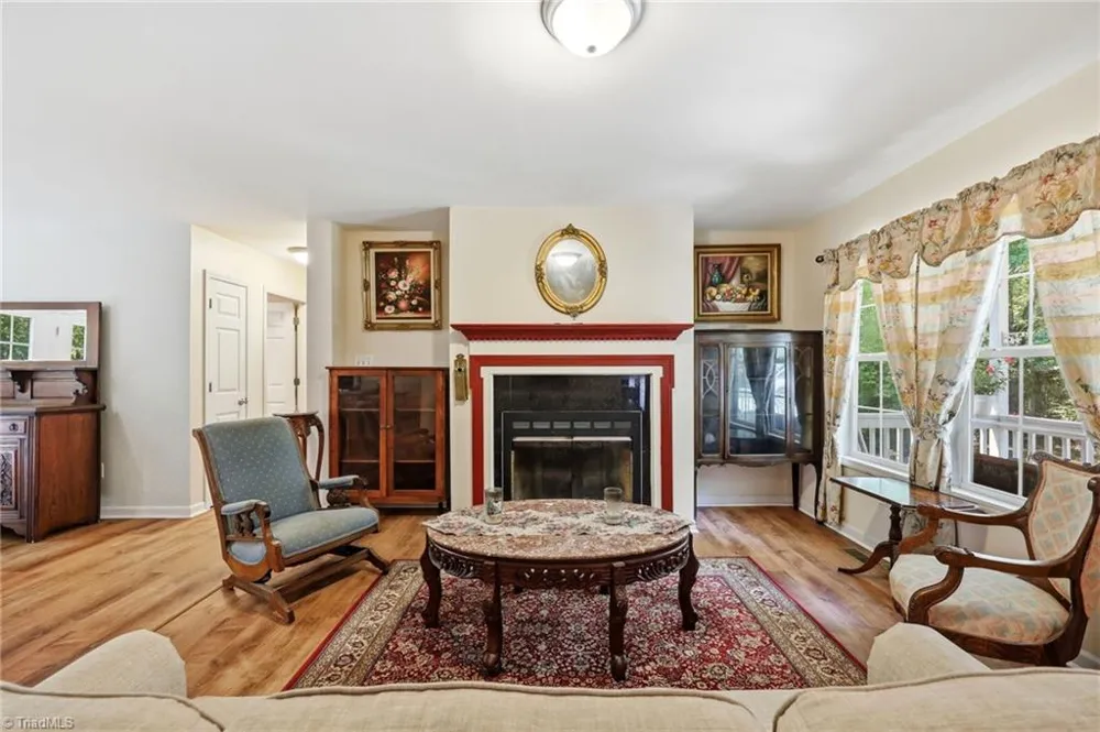 212 Lakeview Drive Pelham, NC 27311