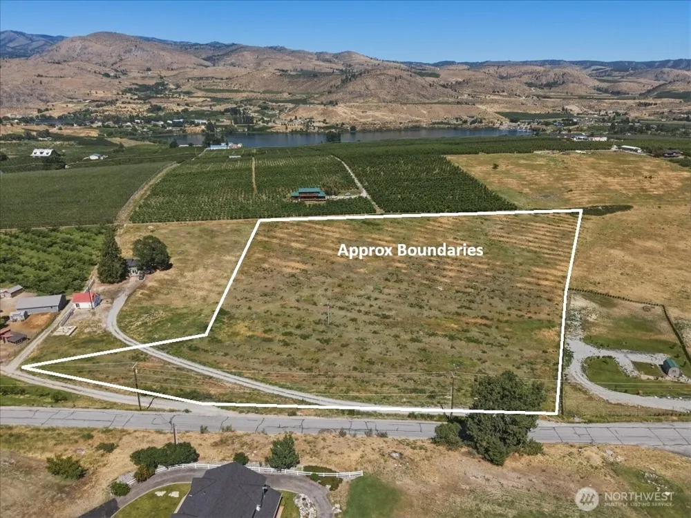340 Washington Street Manson, WA 98831