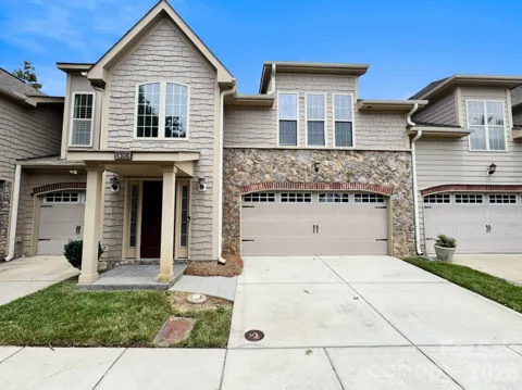 1005 Stuarts Landing Drive
