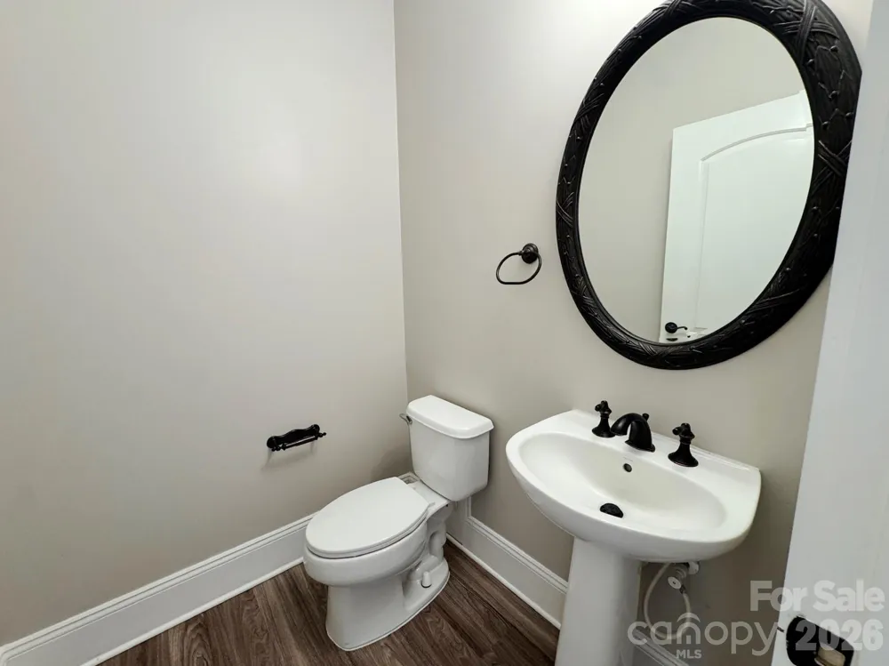 1005 Stuarts Landing Drive Cramerton, NC 28032