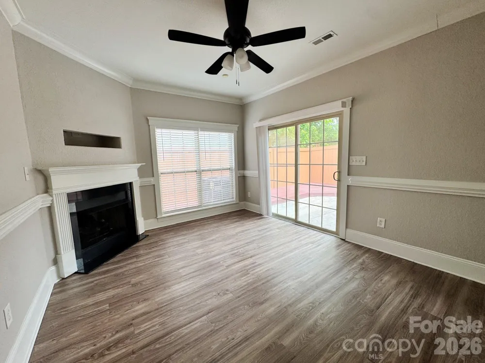 1005 Stuarts Landing Drive Cramerton, NC 28032