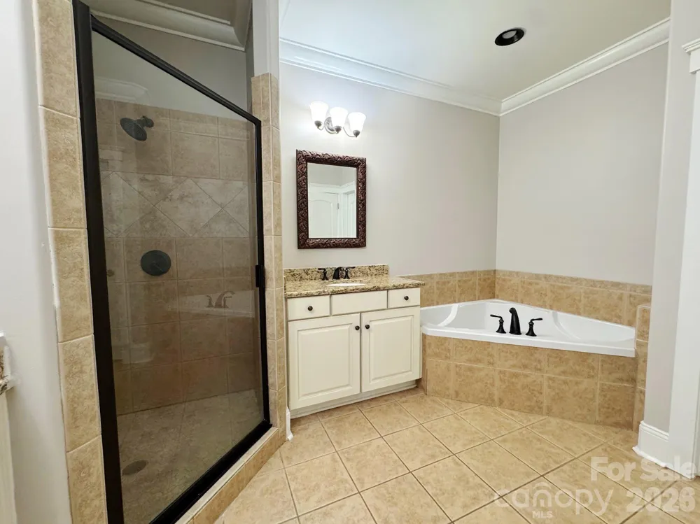 1005 Stuarts Landing Drive Cramerton, NC 28032