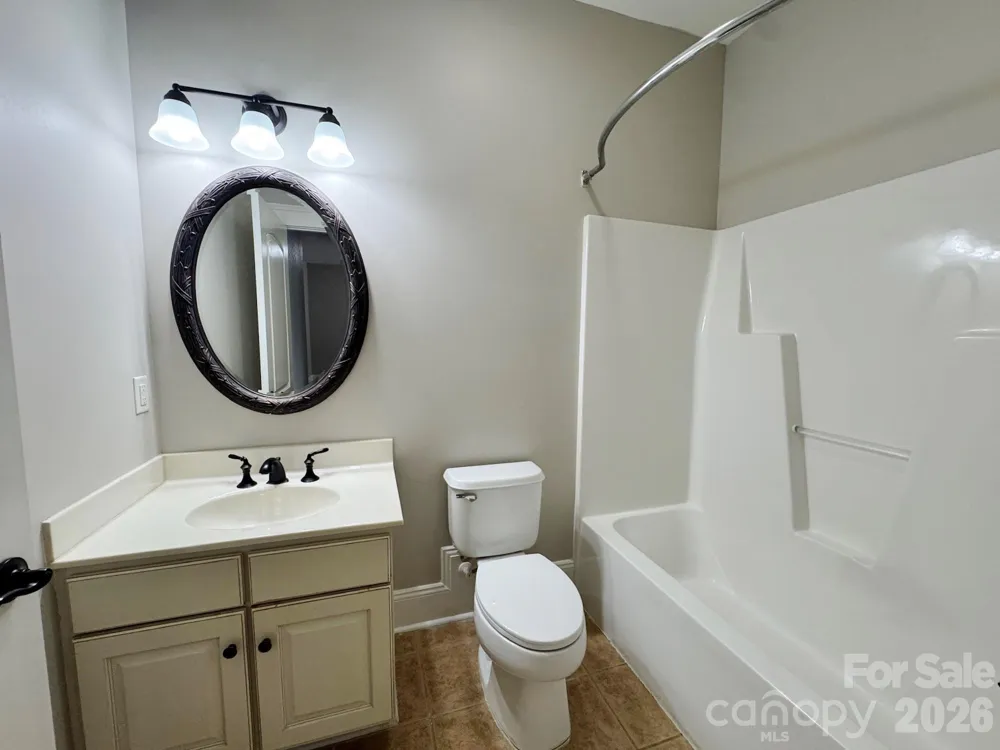 1005 Stuarts Landing Drive Cramerton, NC 28032