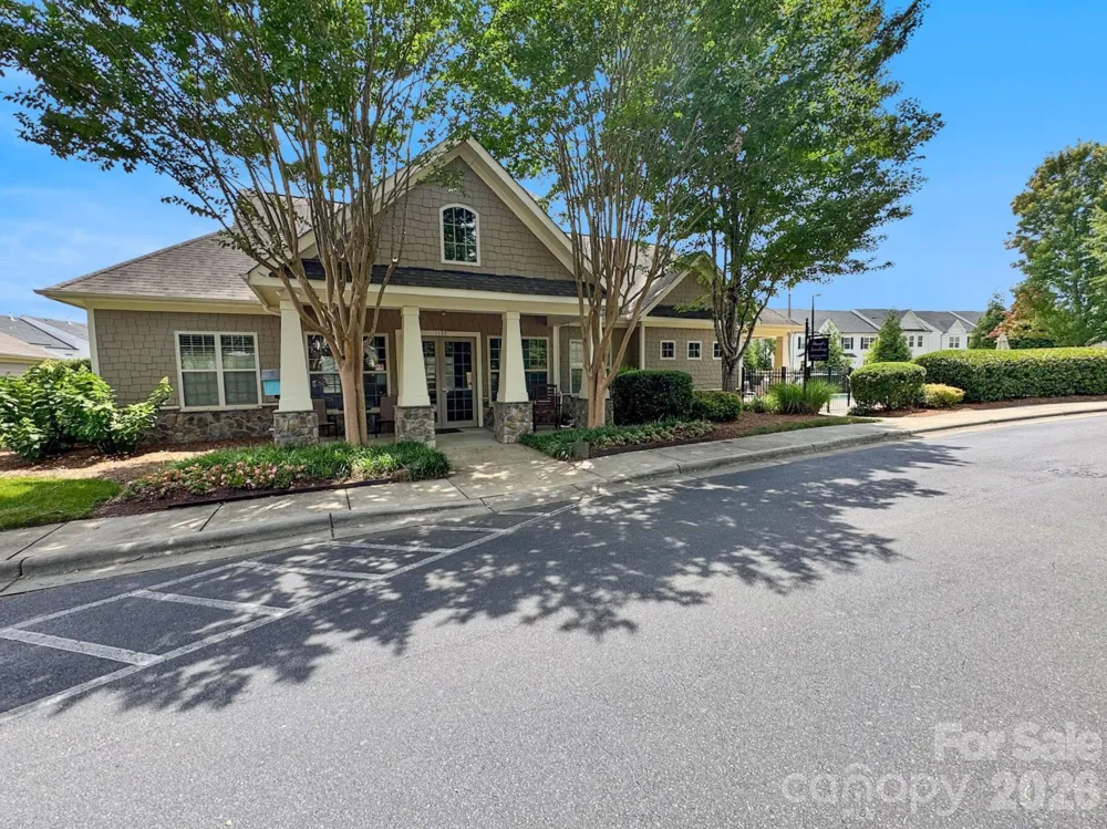1005 Stuarts Landing Drive Cramerton, NC 28032