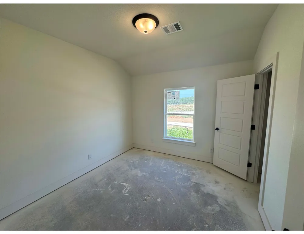 1097 Colt Road Springtown, TX 76082