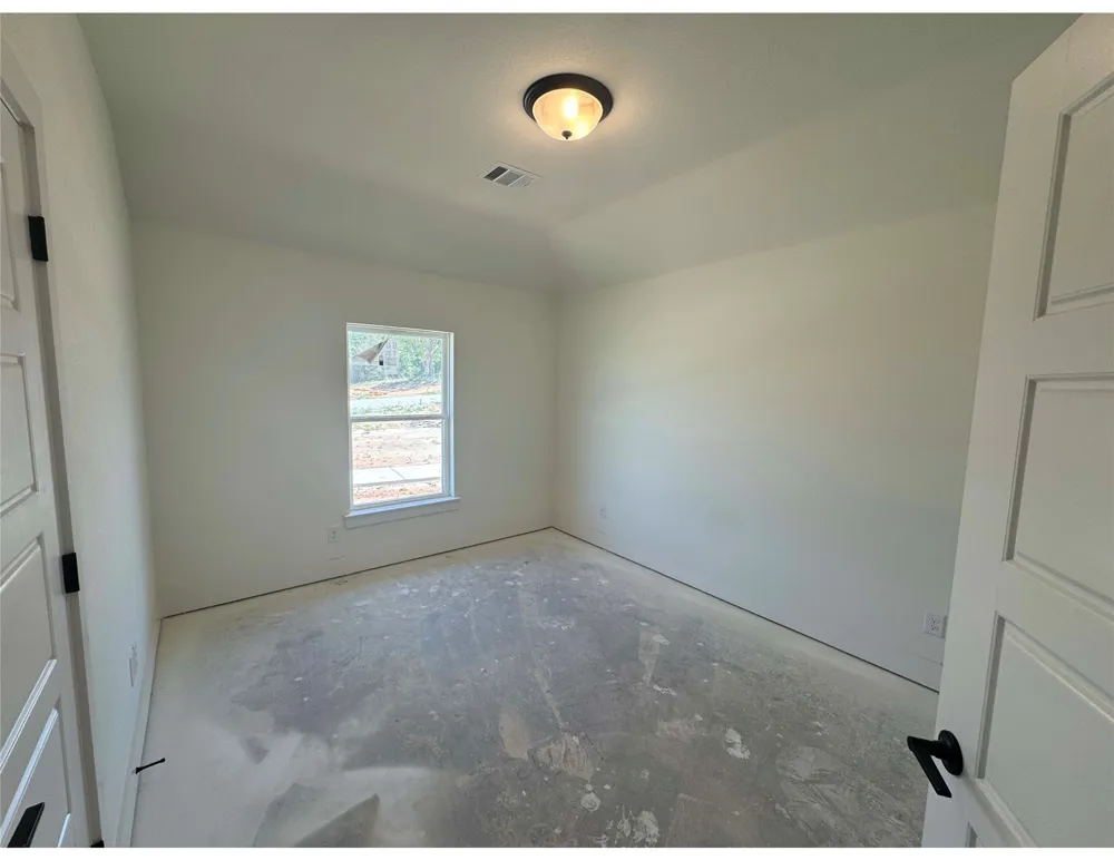 1097 Colt Road Springtown, TX 76082