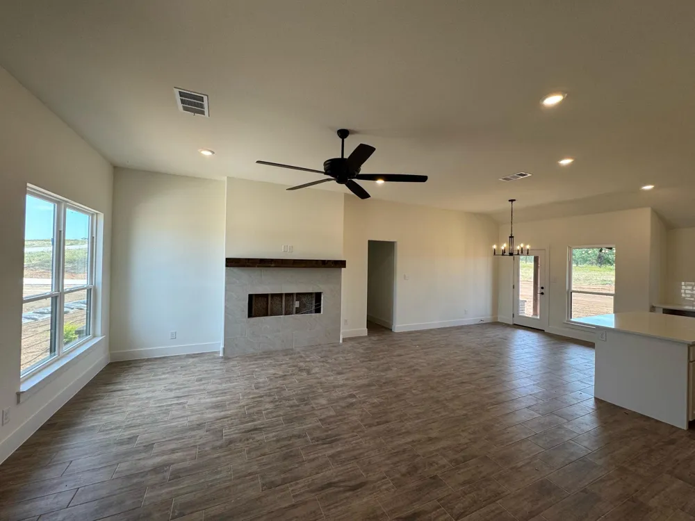 1097 Colt Road Springtown, TX 76082