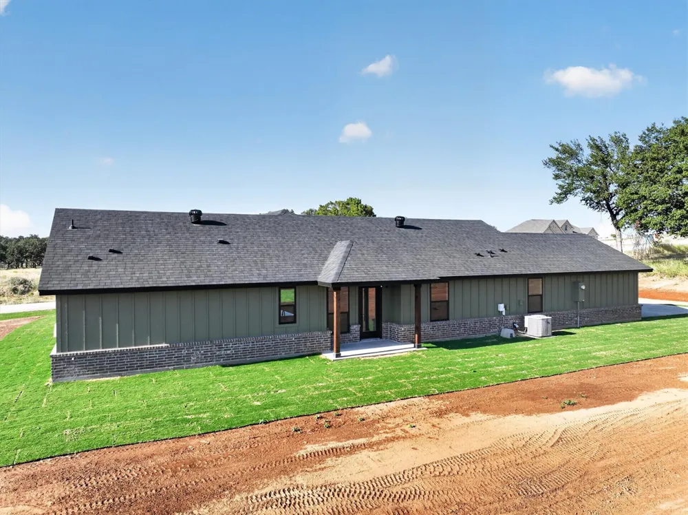 1097 Colt Road Springtown, TX 76082