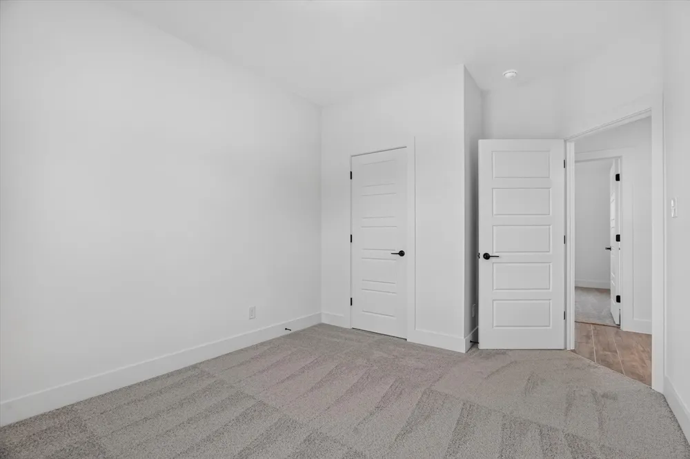 1097 Colt Road Springtown, TX 76082