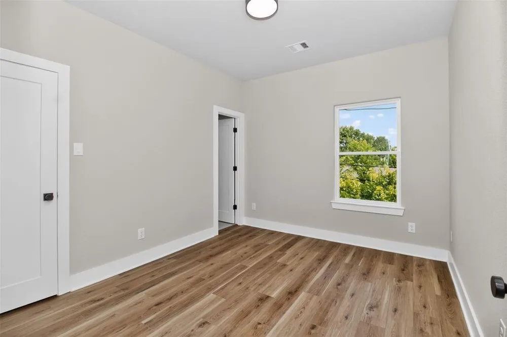 4217 Mallow Street #B Houston, TX 77051
