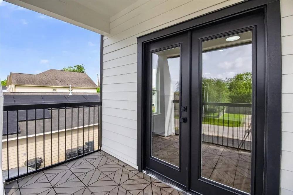 4217 Mallow Street #B Houston, TX 77051