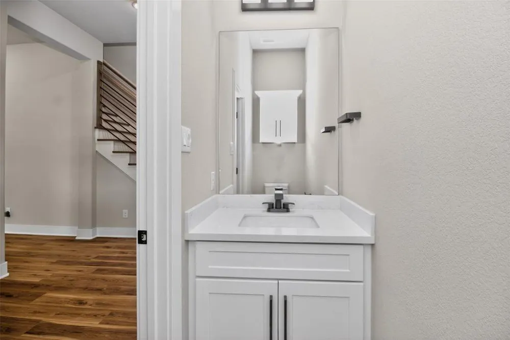 4217 Mallow Street #B Houston, TX 77051