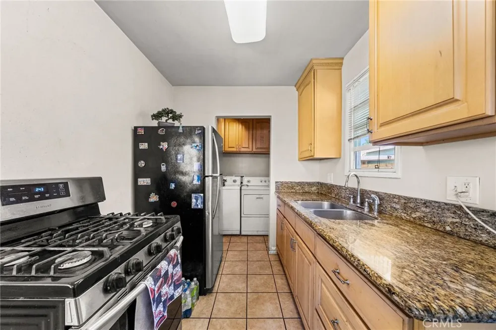24412 Broad Wilmington, CA 90744