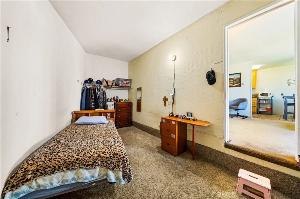 24412 Broad Wilmington, CA 90744