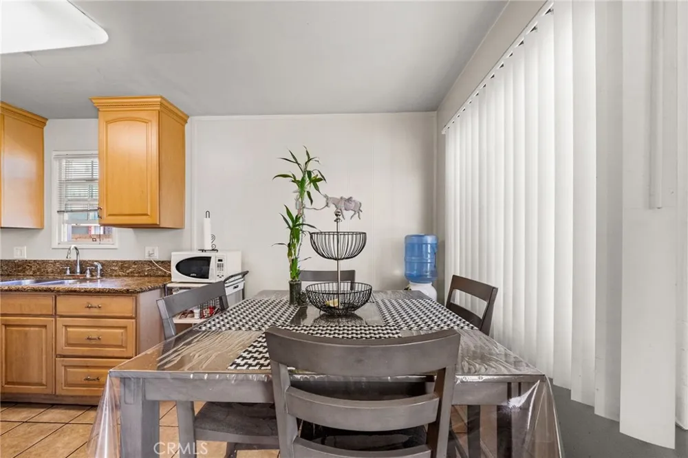 24412 Broad Wilmington, CA 90744