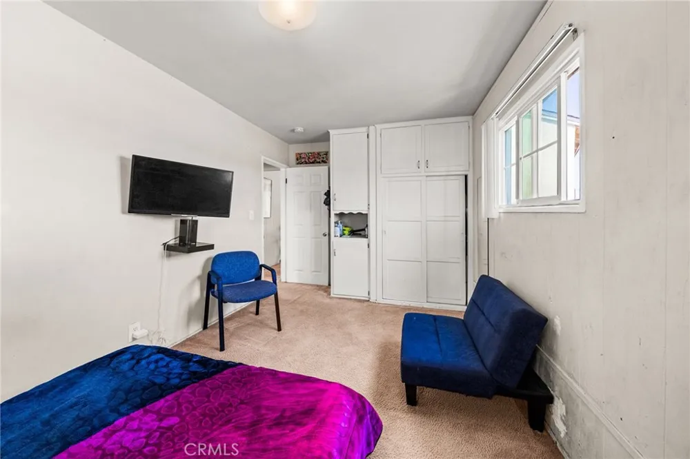 24412 Broad Wilmington, CA 90744