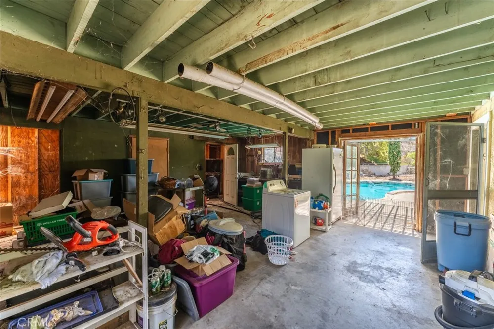 20831 Mandeville Lake Mathews, CA 92570