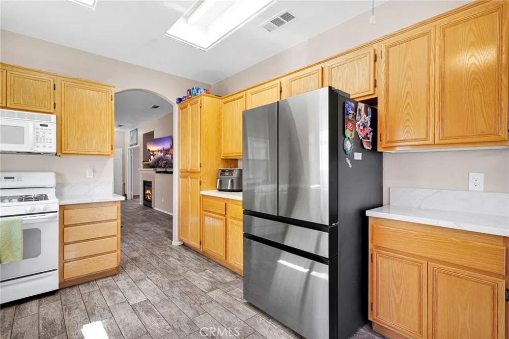 13980 Doria Victorville, CA 92394