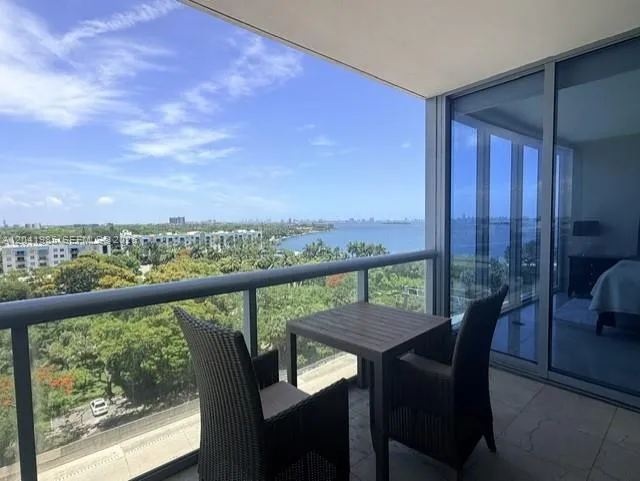601 NE 36th St #803 Miami, FL 33137
