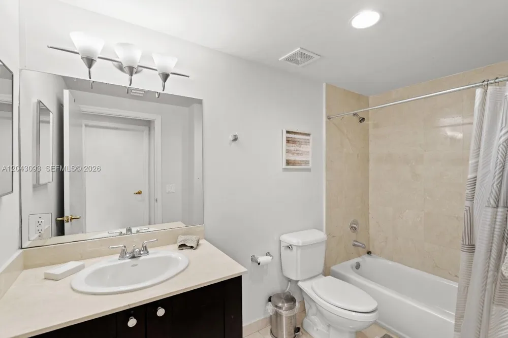 4100 Salzedo St #502 Coral Gables, FL 33146