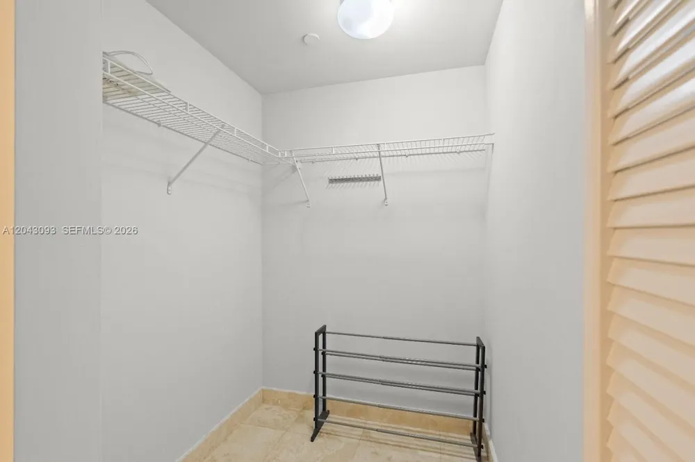 4100 Salzedo St #502 Coral Gables, FL 33146