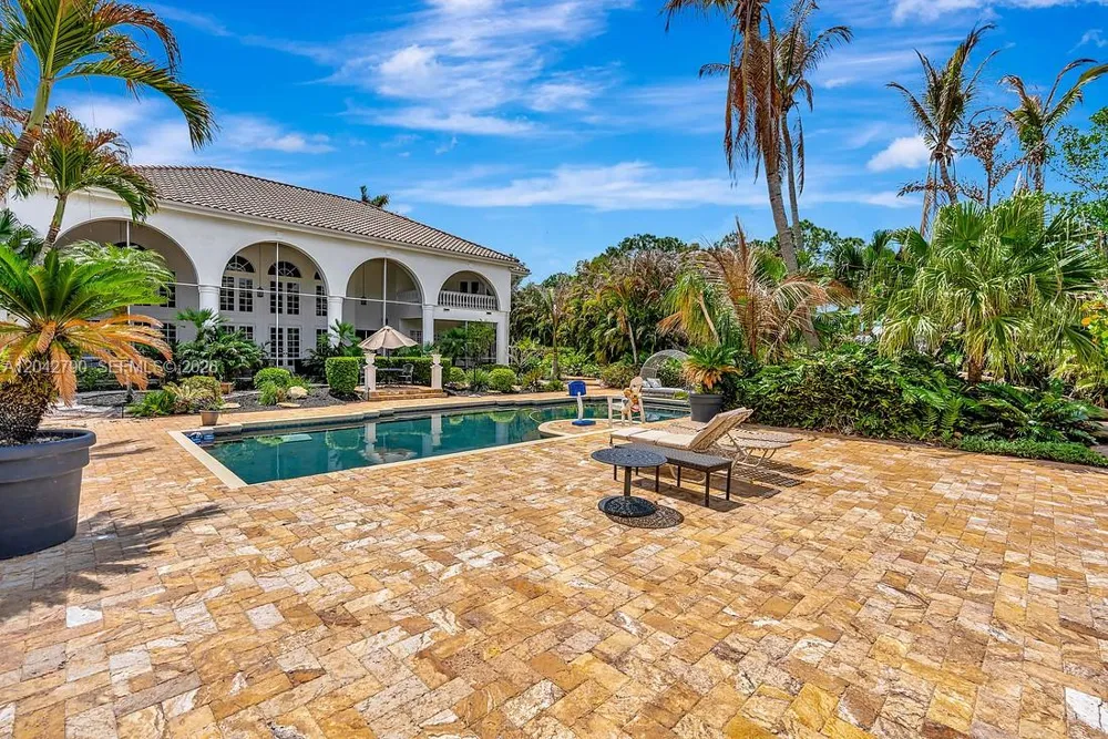 2584 SE Ranch Acres Cir Jupiter, FL 33478