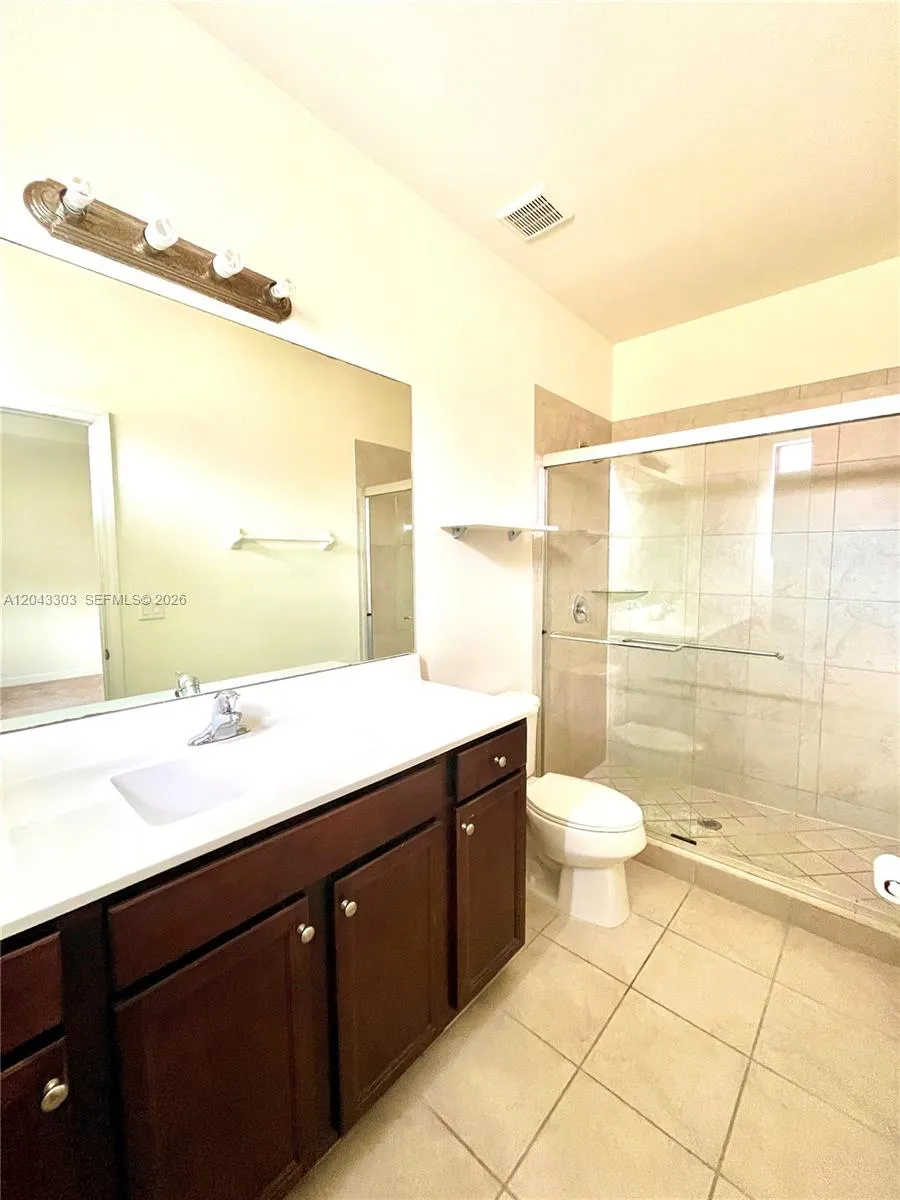 9271 W 33rd Ln #9271 Hialeah, FL 33018