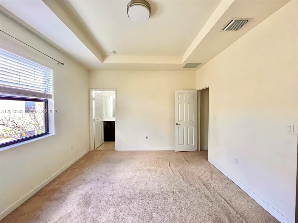 9271 W 33rd Ln #9271 Hialeah, FL 33018