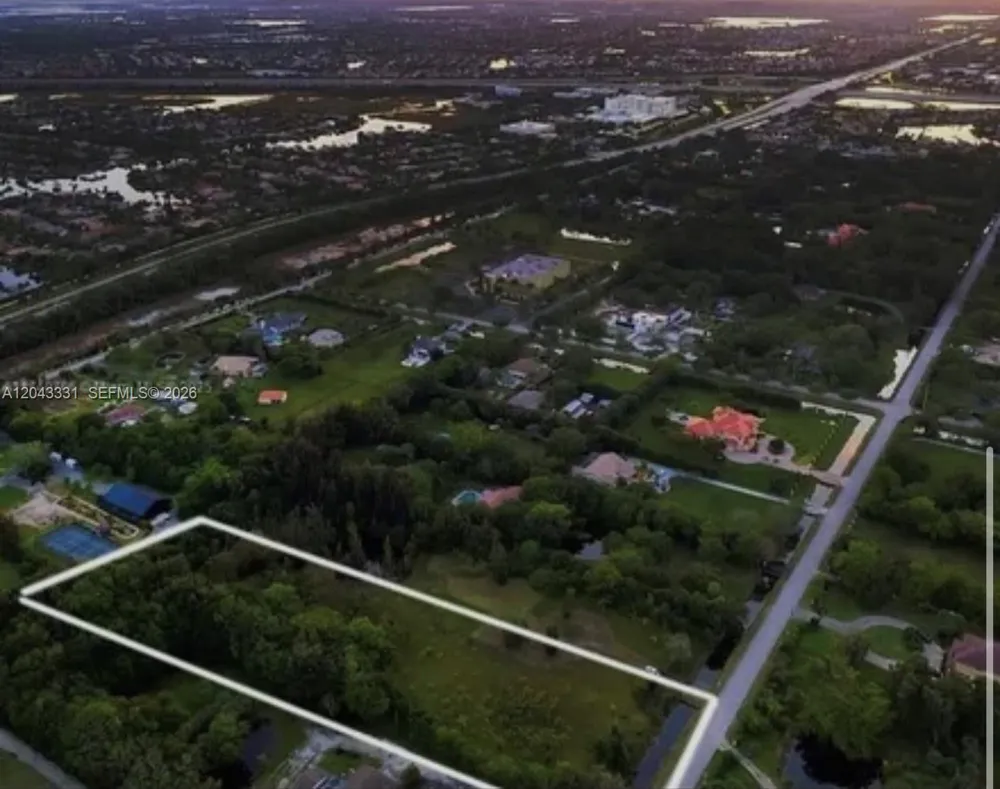 14010 Mustang Trl Southwest Ranches, FL 33330