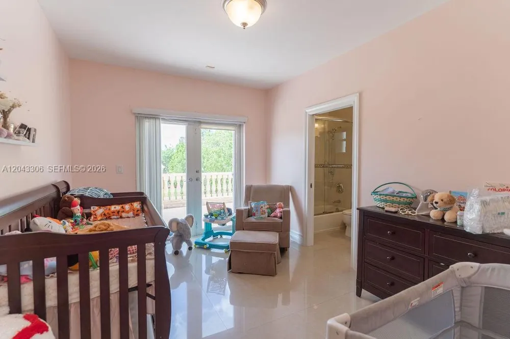13370 SW 34th St Miami, FL 33175