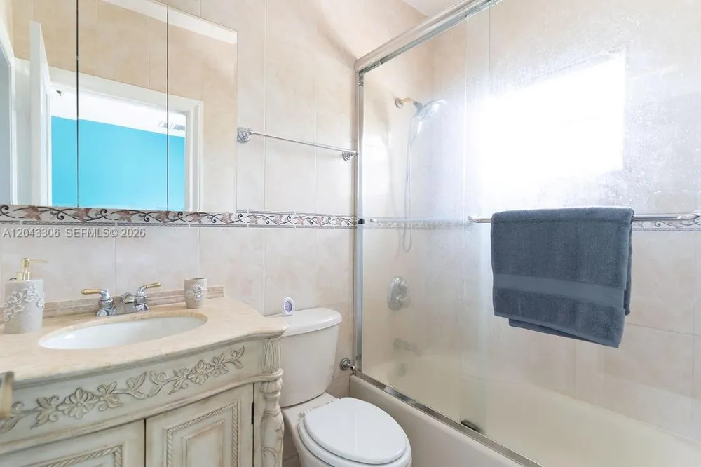 13370 SW 34th St Miami, FL 33175